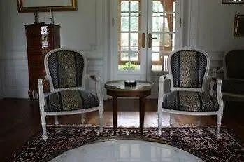 Le Chateau D'omiecourt Szálloda