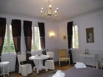 Szálloda Le Chateau D'omiecourt